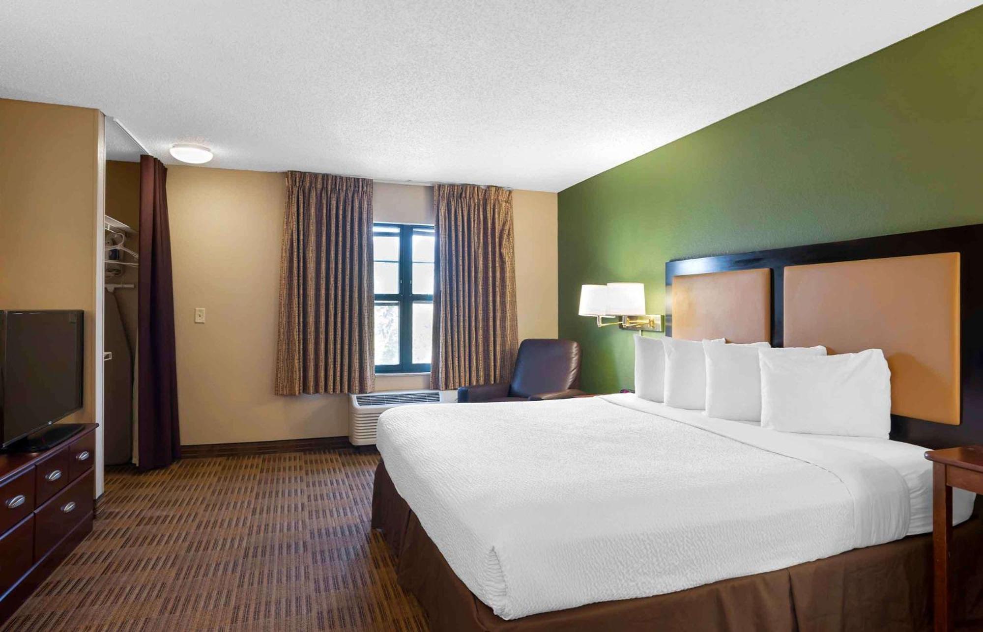 เอ็กซ์เทนด์ สเตย์ อเมริกา เดย์ตัน แฟร์บอร์น Hotel ภายนอก รูปภาพ